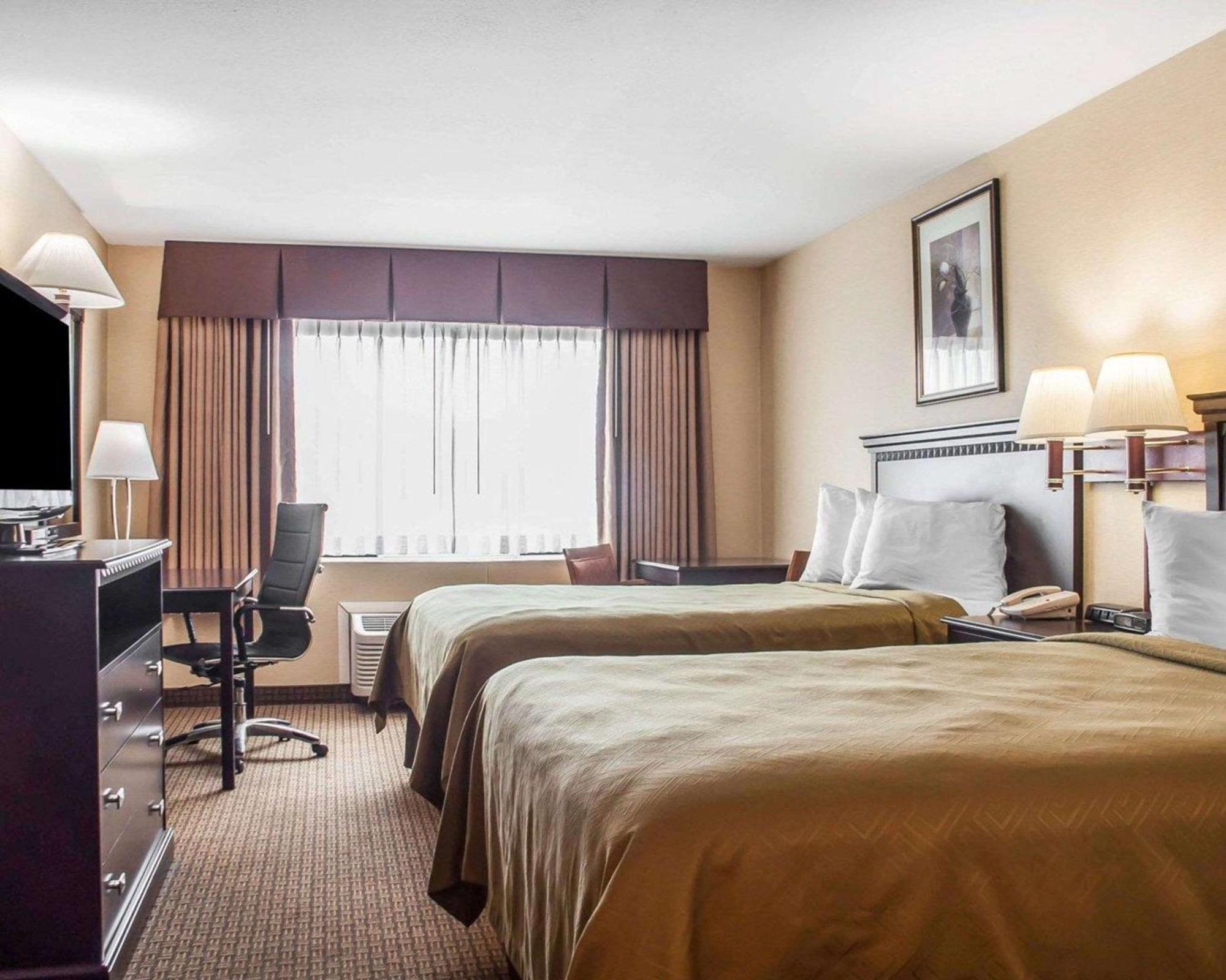 Econo Lodge Elmira-Corning Fisherville Exteriör bild