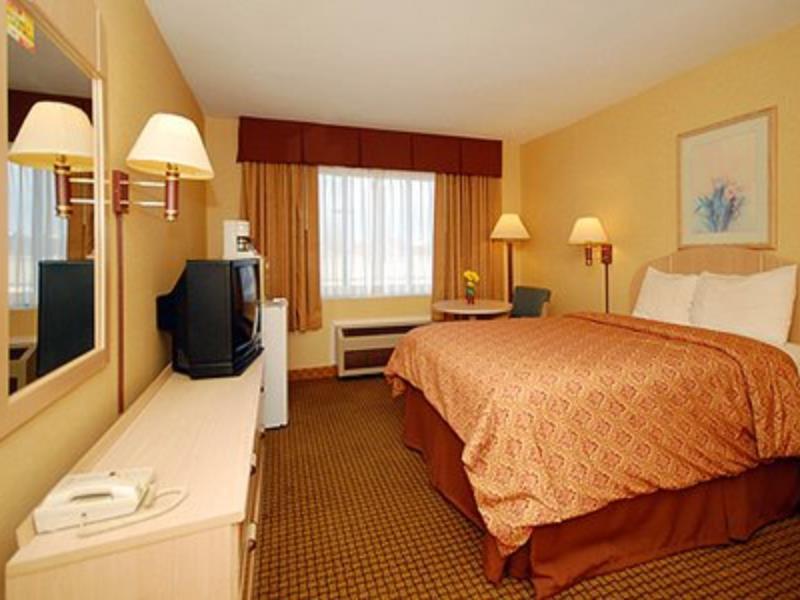 Econo Lodge Elmira-Corning Fisherville Exteriör bild